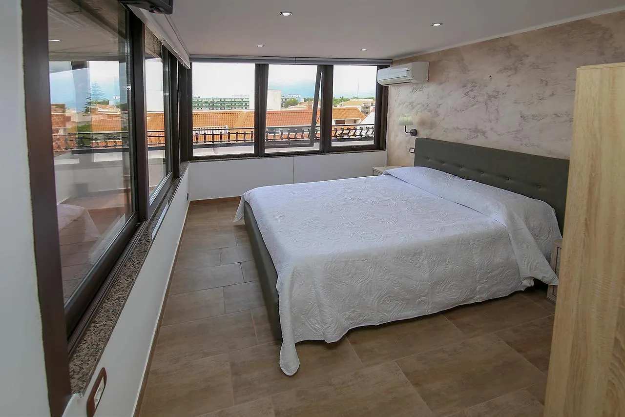 Attico Recanati Hotel Giardini-Naxos