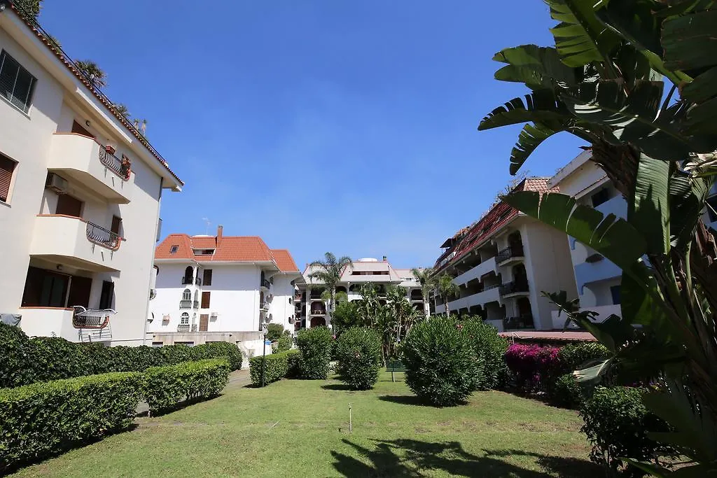 Attico Recanati Hotel Giardini-Naxos