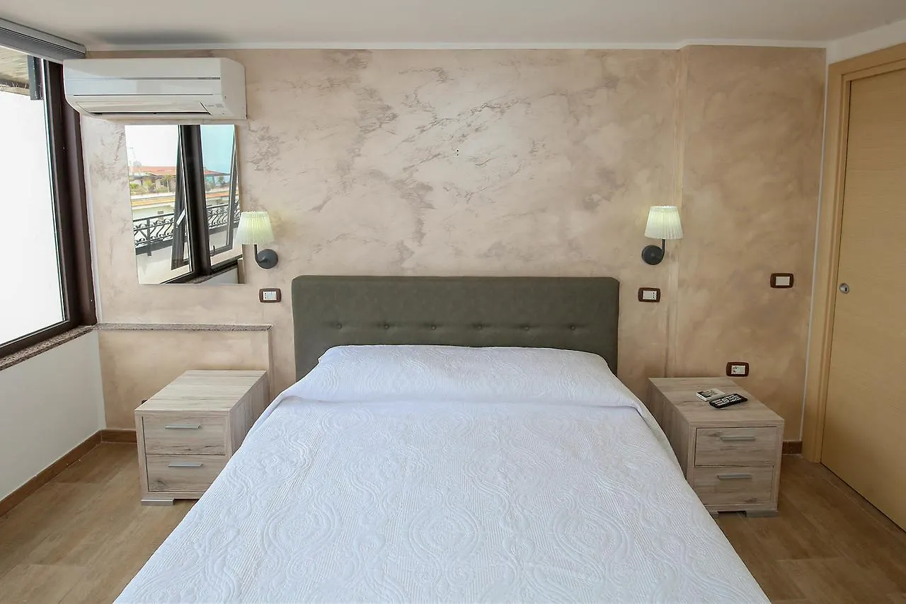 Apartament Attico Recanati Hotel Giardini-Naxos Włochy