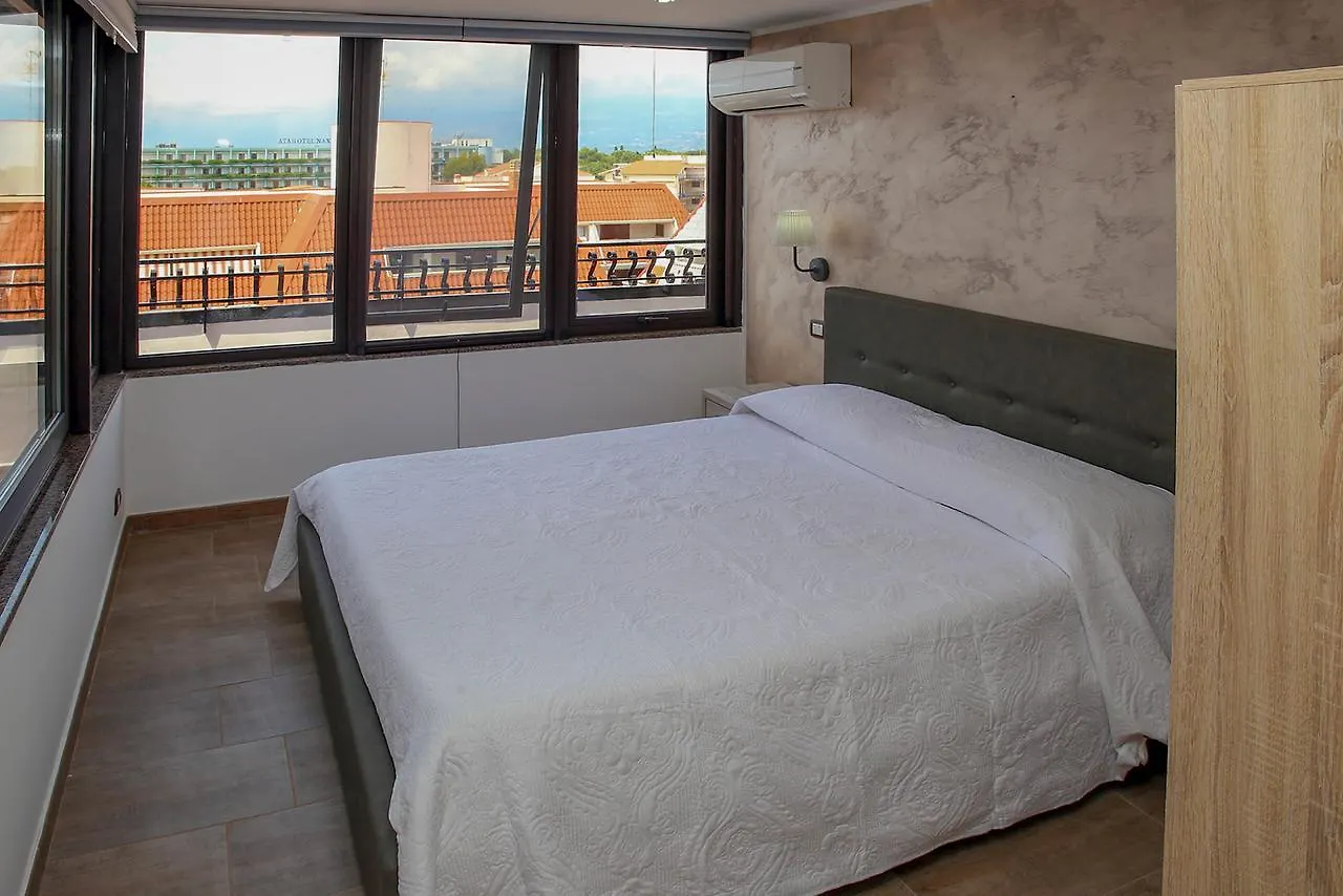 Apartament Attico Recanati Hotel Giardini-Naxos