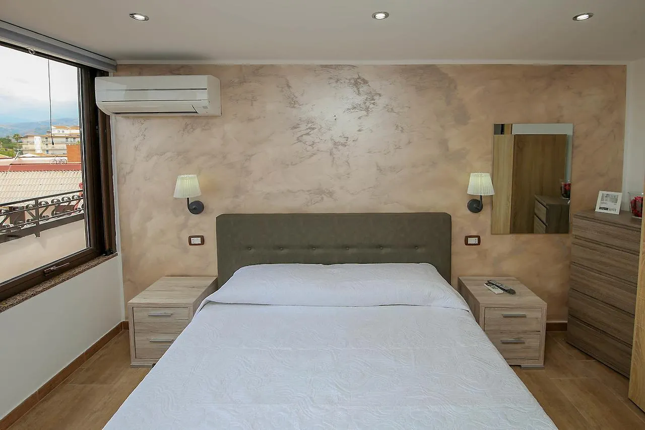 Apartament Attico Recanati Hotel Giardini-Naxos